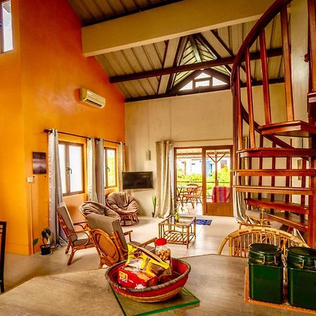 Charming Condo Riviere Noire Luaran gambar